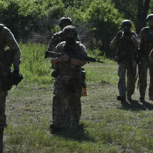 Украинские военные начали прятаться в Курской области